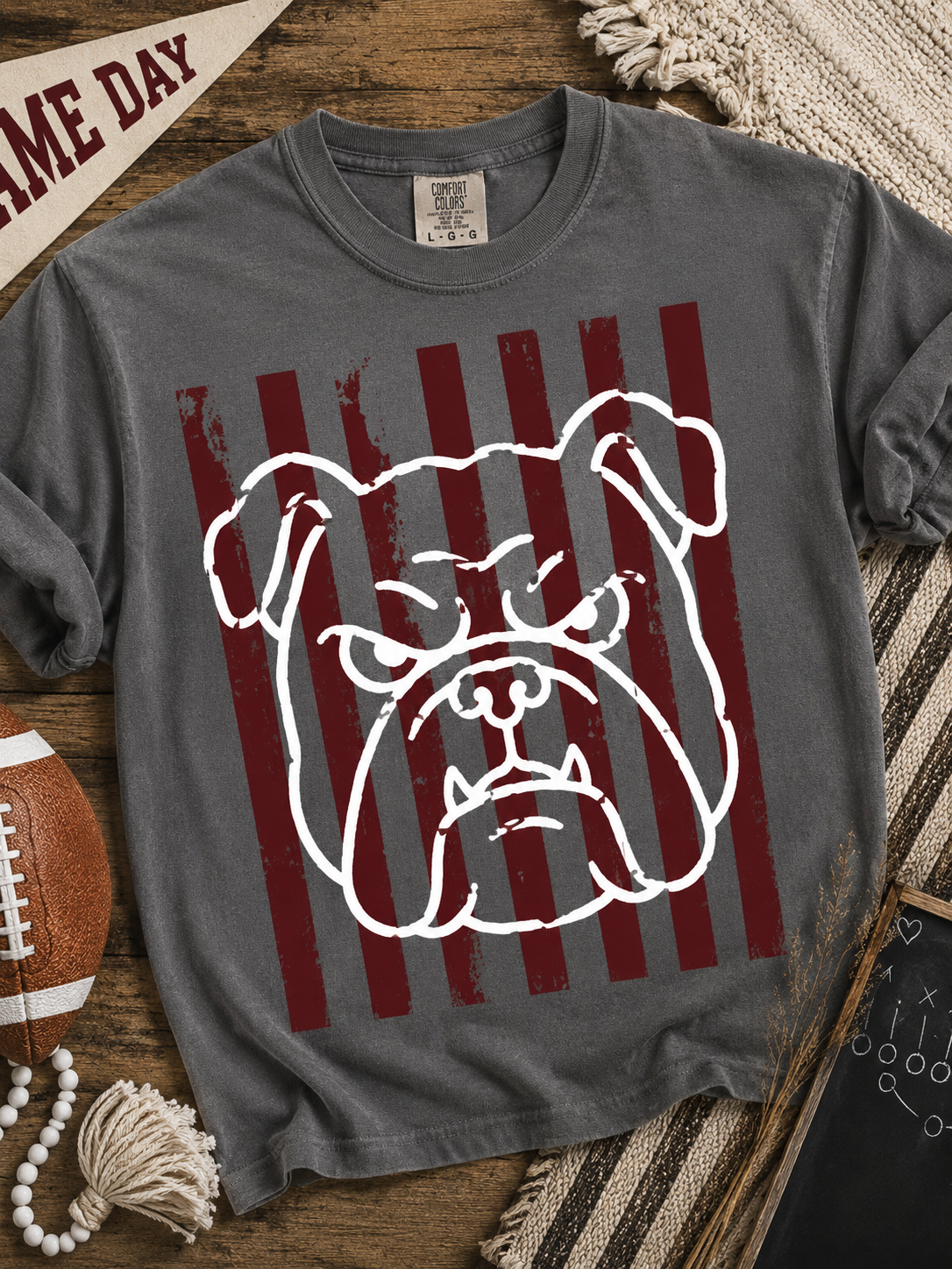 Striped Bulldog🐾